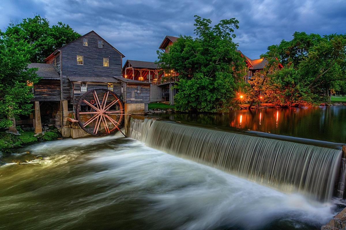 Bridgewood Cabin, Hot Tub, 1089 Of Free Attraction Tickets For Each Paid Day, Dollywood And More! Pigeon Forge Exterior foto