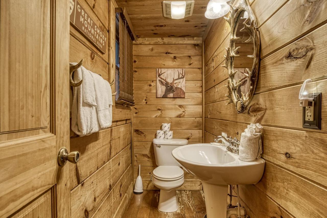 Bridgewood Cabin, Hot Tub, 1089 Of Free Attraction Tickets For Each Paid Day, Dollywood And More! Pigeon Forge Exterior foto